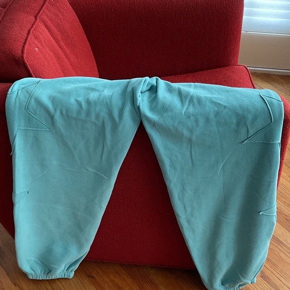 Double Zero Star Embroidered Sweatpants - Picture 6 of 6